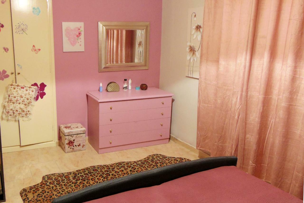 Apartament Desiree *
